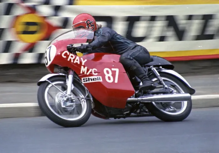 Framed Print : Roy Simmons (Suzuki) 1973 Production TT Framed Print : Roy Simmons (Suzuki) 1973 Production TT