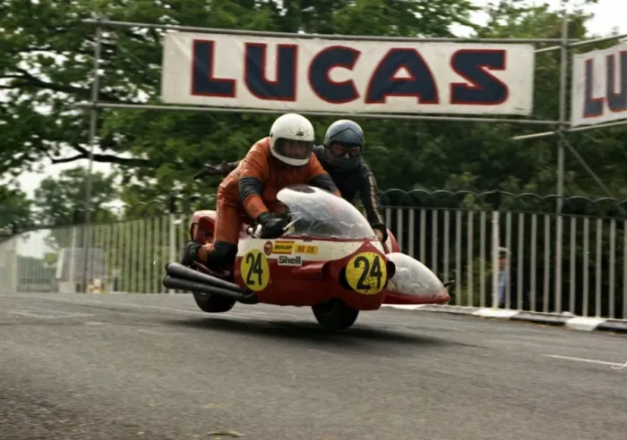 Framed Print : Roy Woodhouse & D Houghton (Honda) 1974 750 Sidecar TT Framed Print : Roy Woodhouse & D Houghton (Honda) 1974 750 Sidecar TT