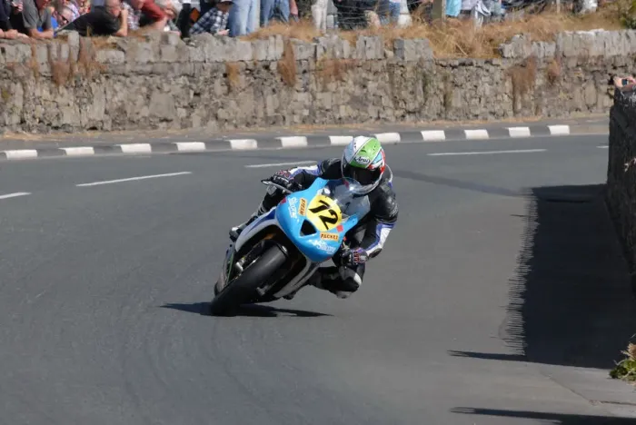Framed Print : Russ Mountford (Triumph) 2014 Southern 100 Framed Print : Russ Mountford (Triumph) 2014 Southern 100