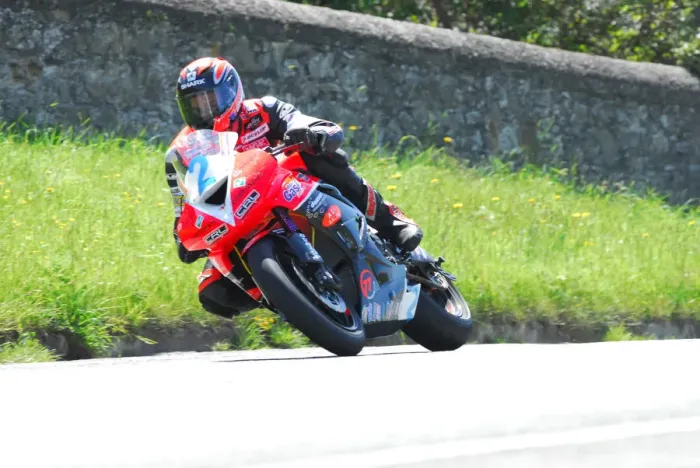 Framed Print : Ryan Farquhar (Kawasaki) 2012 Supersport TT Framed Print : Ryan Farquhar (Kawasaki) 2012 Supersport TT