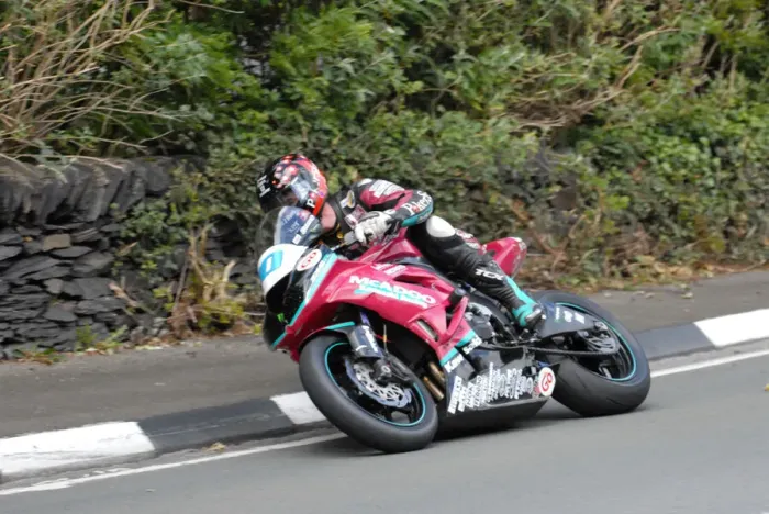 Framed Print : Ryan Farquhar (McAdoo Kawasaki) 2011 Supersport TT Framed Print : Ryan Farquhar (McAdoo Kawasaki) 2011 Supersport TT