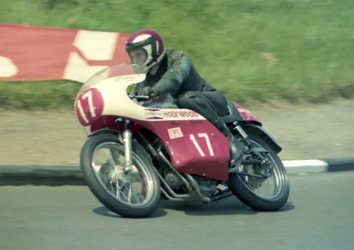 Framed Print : Sam McClements (Honda) 1976 Production TT Framed Print : Sam McClements (Honda) 1976 Production TT