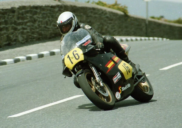Sam McClements (Keen Suzuki) 1984 Senior TT