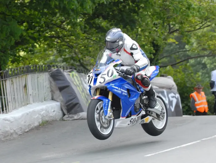Framed Print : Scott Wilson (BMW) 2011 Superbike TT