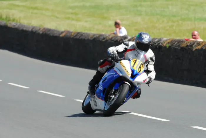Framed Print : Scott Wilson (BMW) 2012 Southern 100 Framed Print : Scott Wilson (BMW) 2012 Southern 100