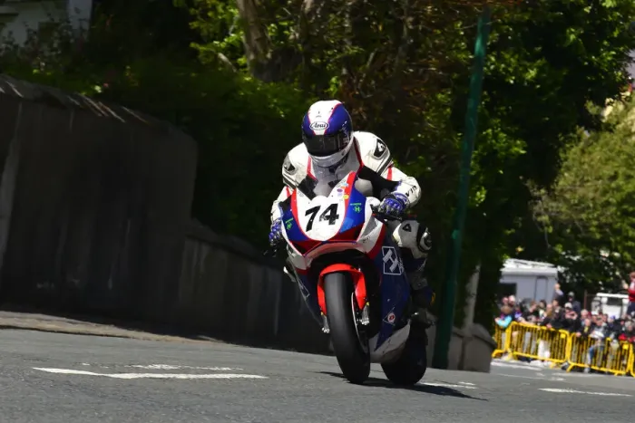 Framed Print : Scott Wilson (Honda) 2015 Superbike TT Framed Print : Scott Wilson (Honda) 2015 Superbike TT