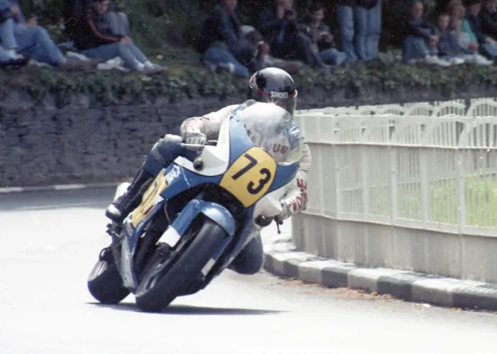 Framed Print : Seamus Moore (Yamaha) 1989 Senior TT Framed Print : Seamus Moore (Yamaha) 1989 Senior TT