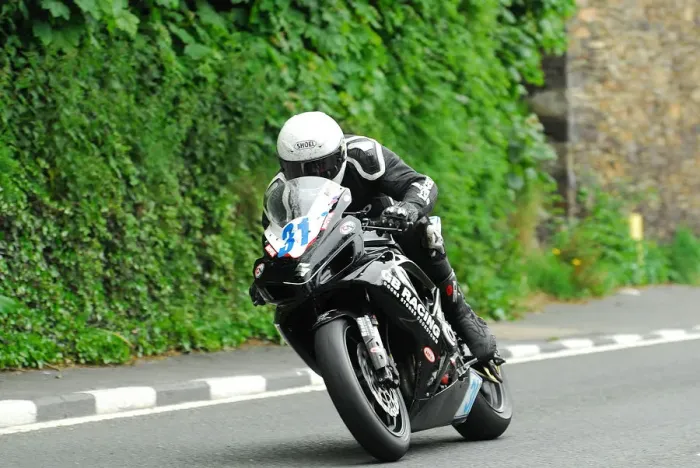Framed Print : Shaun Anderson (Suzuki) 2013 Supersport TT Framed Print : Shaun Anderson (Suzuki) 2013 Supersport TT