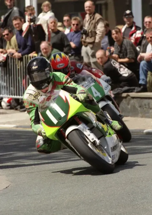 Framed Print : Shaun Harris (Manton Honda) 1996 Lightweight TT Framed Print : Shaun Harris (Manton Honda) 1996 Lightweight TT