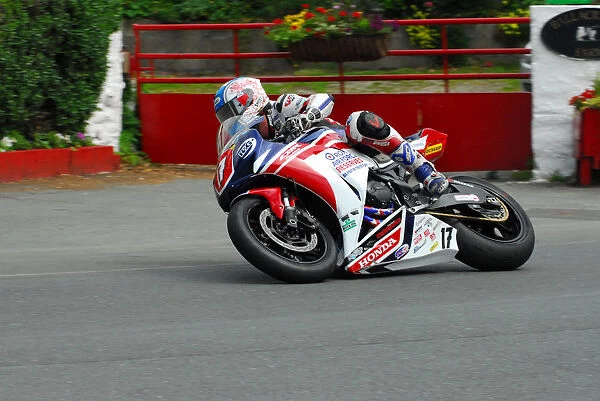 Simon Andrews (Honda) 2013 Superstock TT