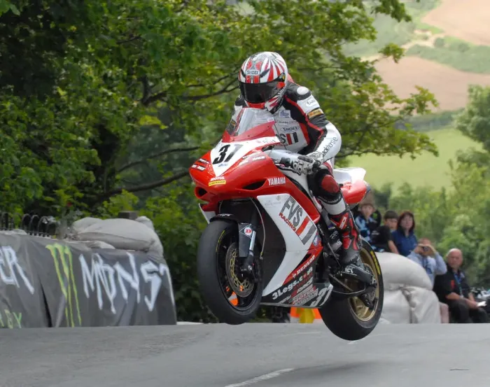 Framed Print : Simon Fulton (Yamaha) 2011 Superbike TT Framed Print : Simon Fulton (Yamaha) 2011 Superbike TT