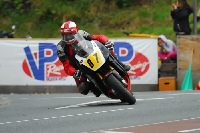 Framed Print : Simon Matthews (Aprilia) 2015 Senior Manx Grand Prix Framed Print : Simon Matthews (Aprilia) 2015 Senior Manx Grand Prix