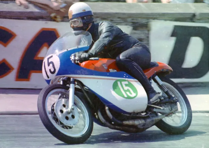 Framed Print : Bill Smith (Brown Yamaha) 1969 Lightweight TT