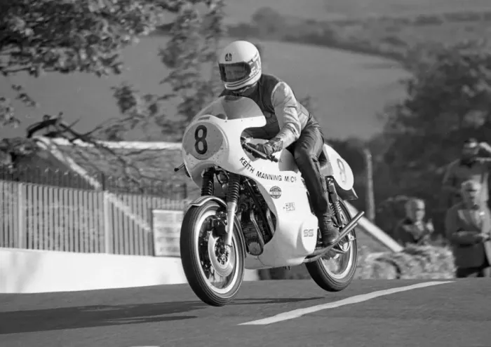 Framed Print : Bill Smith (Honda) 1975 Production TT Framed Print : Bill Smith (Honda) 1975 Production TT