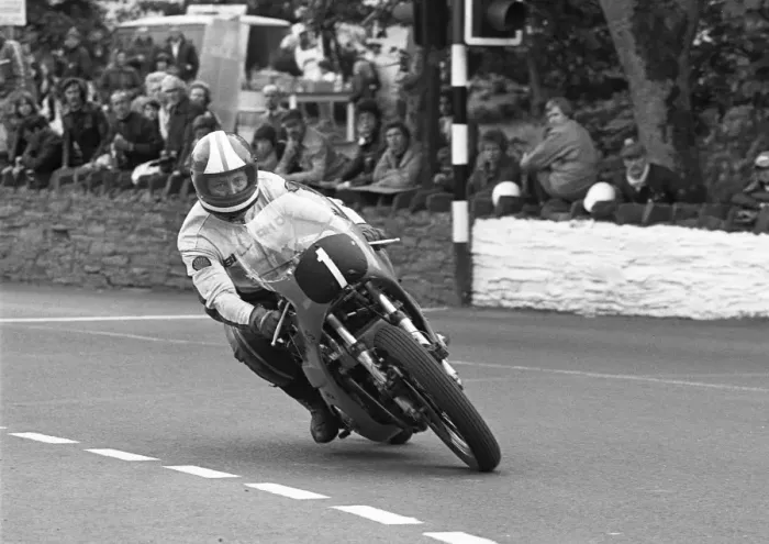Framed Print : Bill Smith (Honda) 1977 Formula 2 TT Framed Print : Bill Smith (Honda) 1977 Formula 2 TT