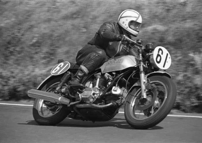 Framed Print : Bill Snelling (Ducati) 1980 Jurby Road Framed Print : Bill Snelling (Ducati) 1980 Jurby Road