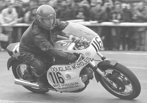 Bill Snelling (Ducati) 1980 Senior Manx Grand Prix