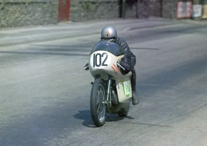 Framed Print : Stan Cooper (Greeves) 1969 Lightweight TT Framed Print : Stan Cooper (Greeves) 1969 Lightweight TT