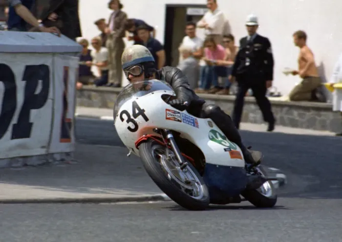 Framed Print : Stan Woods (Suzuki) 1970 Lightweight TT Framed Print : Stan Woods (Suzuki) 1970 Lightweight TT