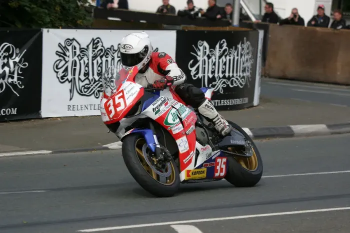 Framed Print : Stefano Bonetti (Honda) 2009 Superstock TT Framed Print : Stefano Bonetti (Honda) 2009 Superstock TT