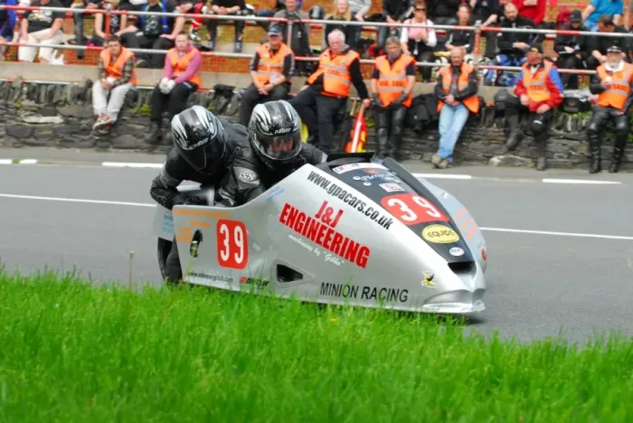 Framed Print : Stephen Hicks & PJ McLaverty (Suzuki) 2013 Sidecar TT Framed Print : Stephen Hicks & PJ McLaverty (Suzuki) 2013 Sidecar TT