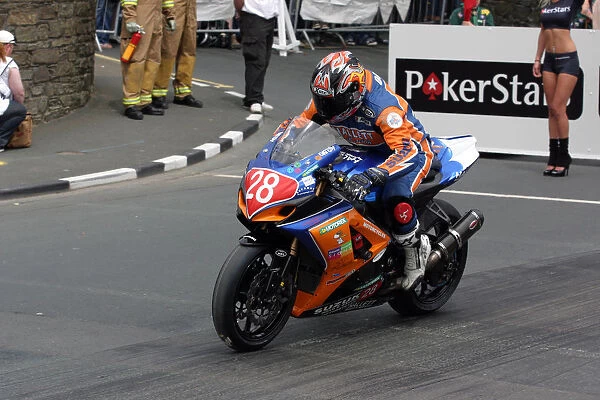 Stephen Oates (Suzuki) 2009 Superbike TT