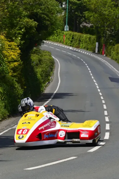 Framed Print : Stephen Ramsden & Matty Ramsden (LCR) 2015 Sidecar TT Framed Print : Stephen Ramsden & Matty Ramsden (LCR) 2015 Sidecar TT