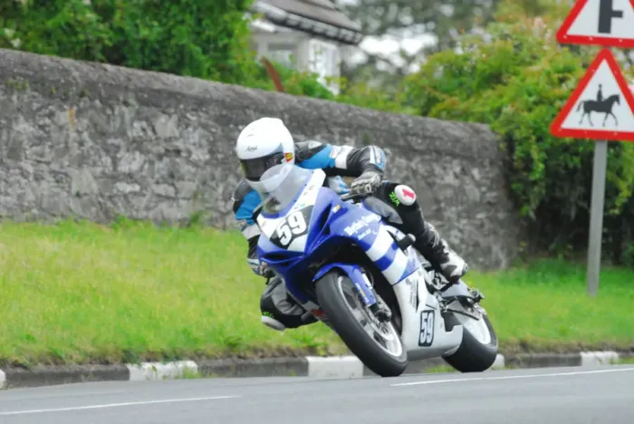 Framed Print : Stephen Smith (Suzuki) 2015 Junior Manx Grand Prix Framed Print : Stephen Smith (Suzuki) 2015 Junior Manx Grand Prix