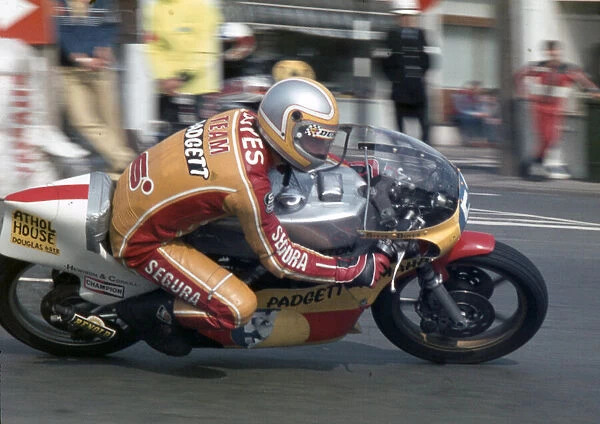Steve Boyes (Yamaha) 1983 Junior Manx Grand Prix