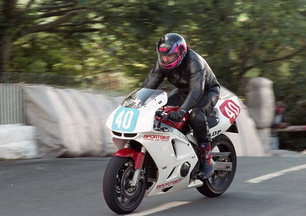 Steve Collingswood (Yamaha) 1996 Newcomers Manx Grand Prix
