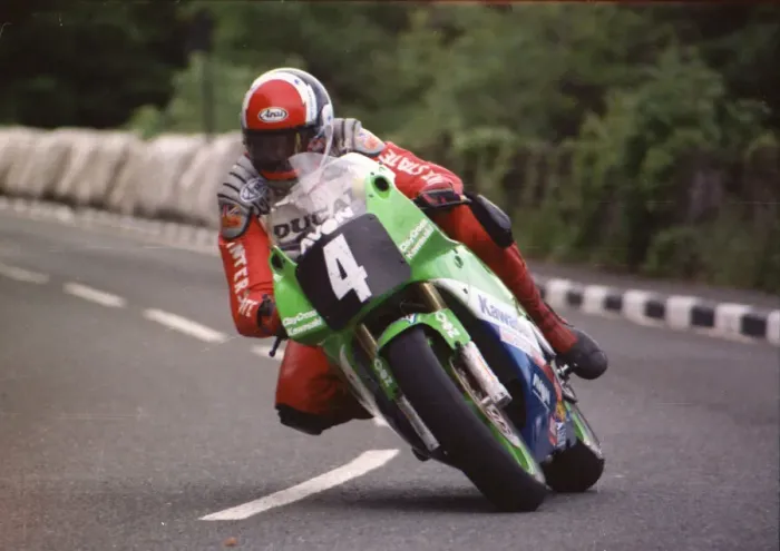 Framed Print : Steve Cull (Kawasaki) 1990 Supersport 400 TT Framed Print : Steve Cull (Kawasaki) 1990 Supersport 400 TT