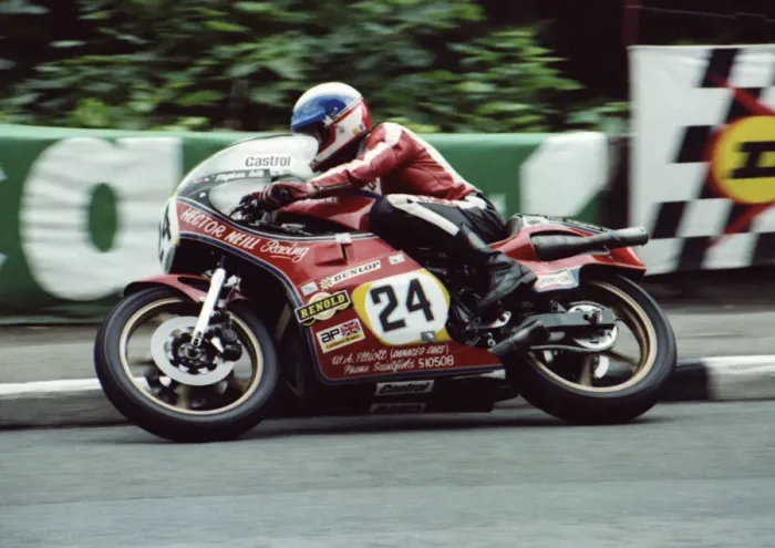 Framed Print : Steve Cull (Suzuki) 1980 Classic TT Framed Print : Steve Cull (Suzuki) 1980 Classic TT