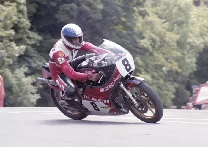 Framed Print : Steve Cull (Suzuki) 1982 Classic TT Framed Print : Steve Cull (Suzuki) 1982 Classic TT