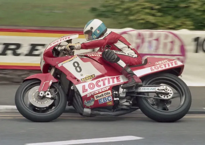 Framed Print : Steve Cull (Yamaha) 1986 Formula One TT