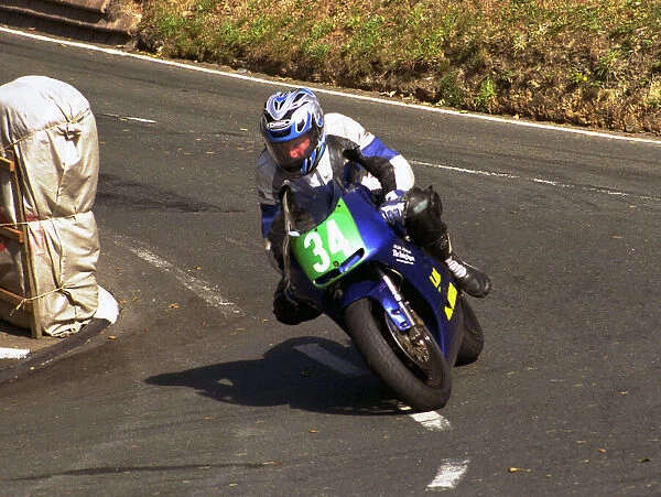 Steve Hall (Honda) 2003 Lightweight Manx Grand Prix