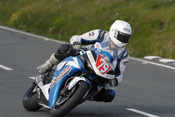 Steve Heneghan (Honda) 2009 Superstock TT