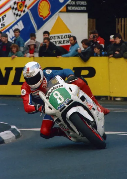 Framed Print : Steve Hislop (Honda) 1988 Production C TT Framed Print : Steve Hislop (Honda) 1988 Production C TT