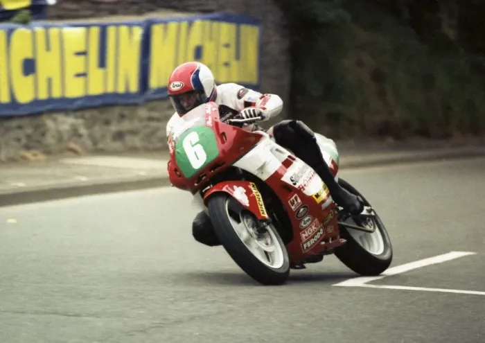 Framed Print : Steve Hislop (Honda) 1989 Supersport 600 TT