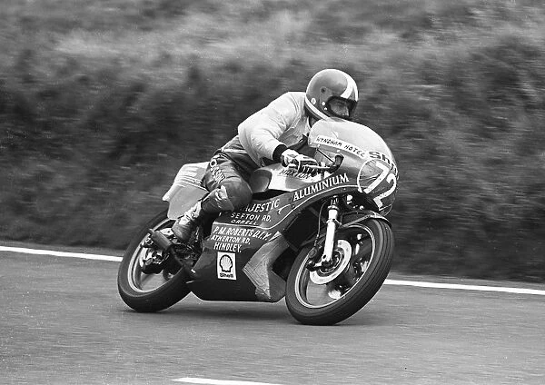 Steve Hodgson (Yamaha) 1980 Newcomers Manx Grand Prix