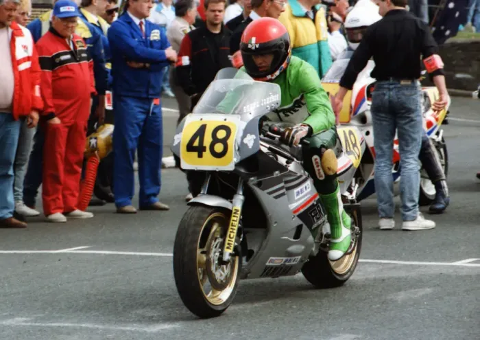 Framed Print : Steve Johnson (Yamaha) 1989 Senior TT Framed Print : Steve Johnson (Yamaha) 1989 Senior TT