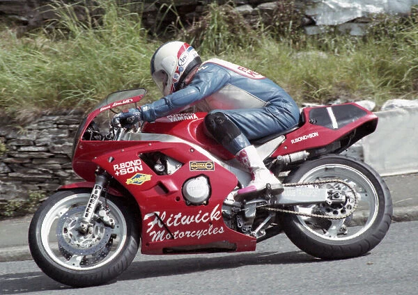 Steve Linsdell (Yamaha) 1993 Supersport 400 TT
