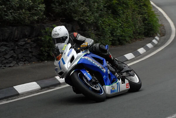 Steve McDonald (Suzuki) 2009 Supersport TT