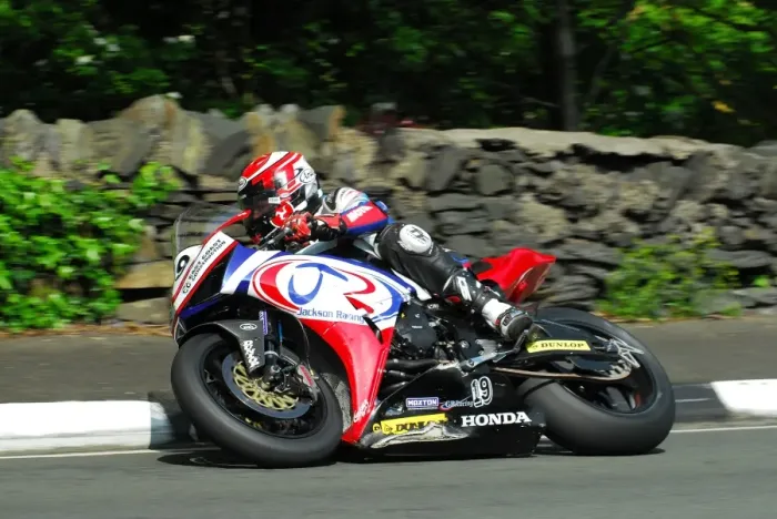 Framed Print : Steve Mercer (Honda) 2016 Superbike TT Framed Print : Steve Mercer (Honda) 2016 Superbike TT