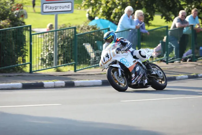 Framed Print : Steve Moody (Honda) 2019 Superbike Classic TT Framed Print : Steve Moody (Honda) 2019 Superbike Classic TT