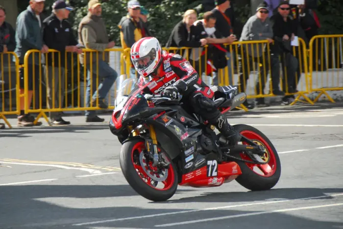 Framed Print : Steve Moody (Triumph) 2014 Junior Manx Grand Prix Framed Print : Steve Moody (Triumph) 2014 Junior Manx Grand Prix