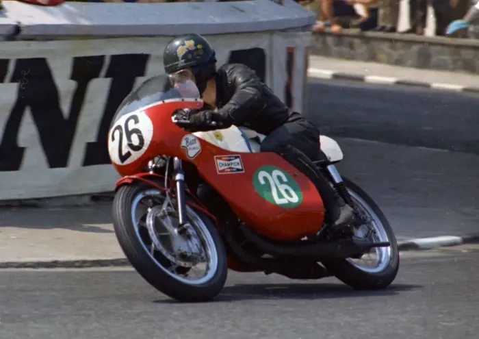 Framed Print : Steve Murray (Yamaha) 1970 Lightweight TT Framed Print : Steve Murray (Yamaha) 1970 Lightweight TT