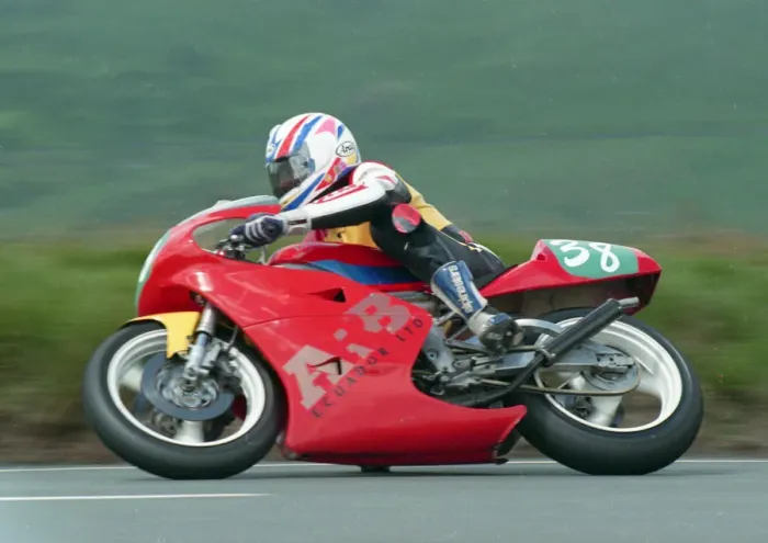 Framed Print : Steve Richardson (Yamaha) 1999 Lightweight 250 TT