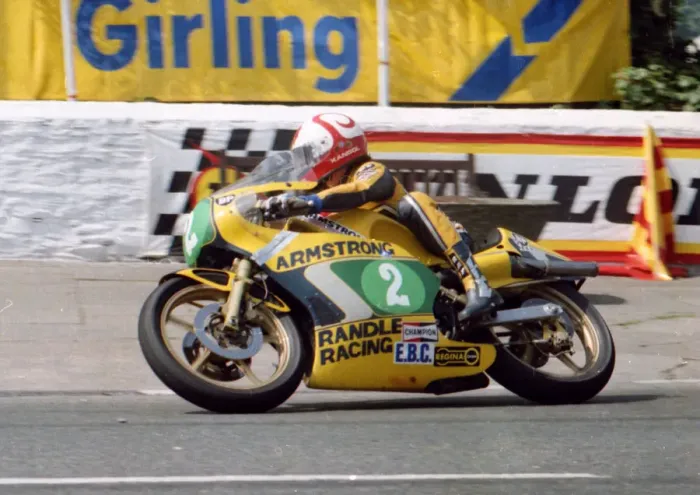 Framed Print : Steve Tonkin (Armstrong) 1982 Junior TT Framed Print : Steve Tonkin (Armstrong) 1982 Junior TT