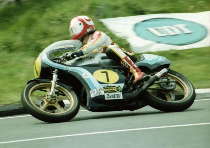 Framed Print : Steve Tonkin (Pratt Yamaha) 1980 Senior TT