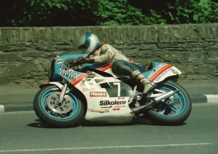 Framed Print : Steve Williams (Yamaha) 1986 Formula 2 TT Framed Print : Steve Williams (Yamaha) 1986 Formula 2 TT